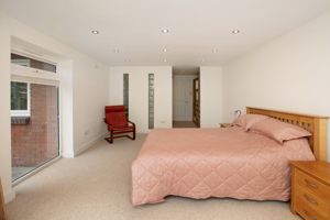 Photo 26- click for photo gallery